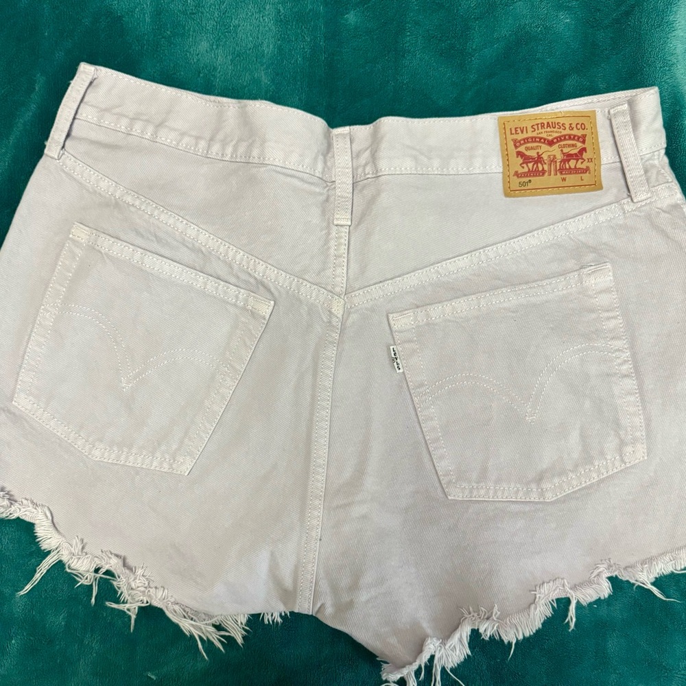 Levi’s cut offs